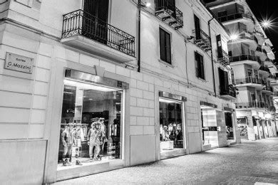 givenchy napoli negozi|Storelocator .